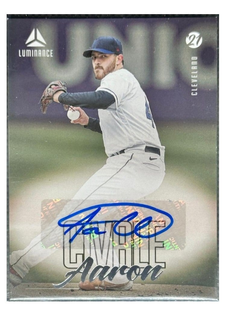2021 Panini Chronicles Luminance Autographs Aaron Civale #LA-AC card