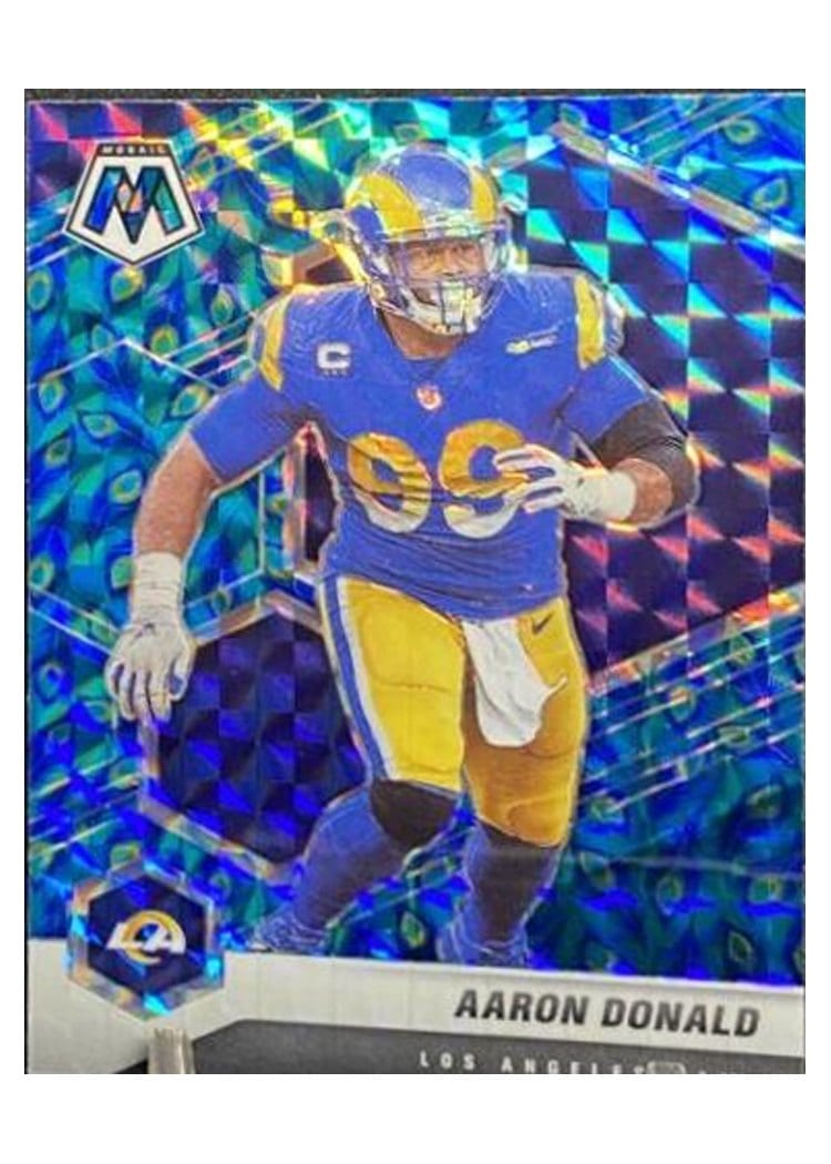 2021 Panini Mosaic Base Set Aaron Donald #120 card
