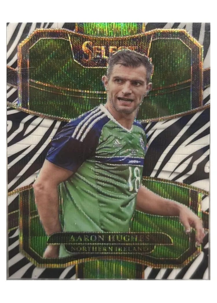 2017 Panini Select Aaron Hughes #7 card