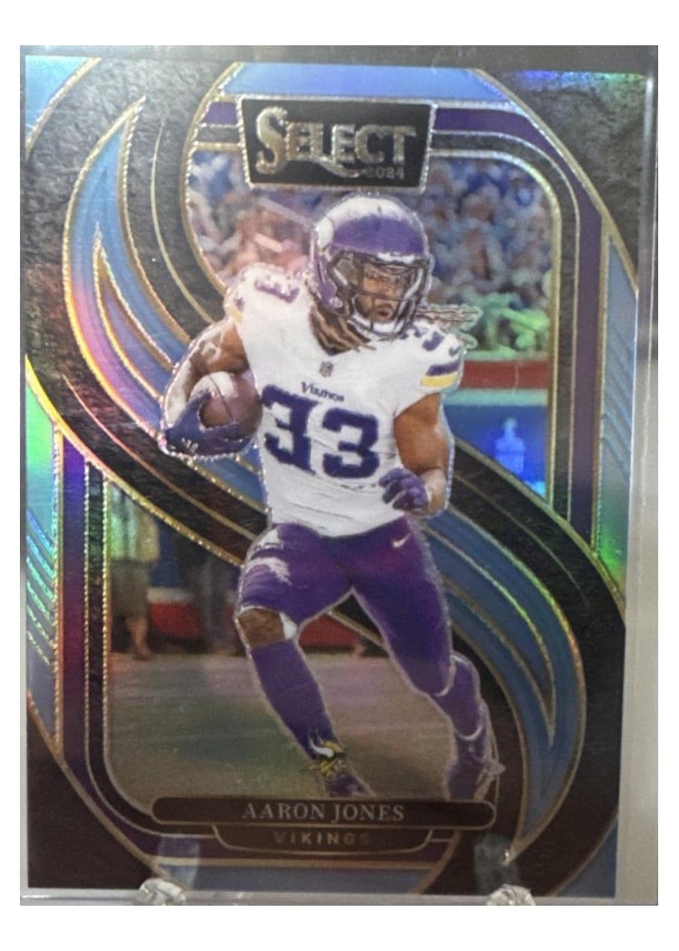2024 Panini Select Base Set Aaron Jones #102 card