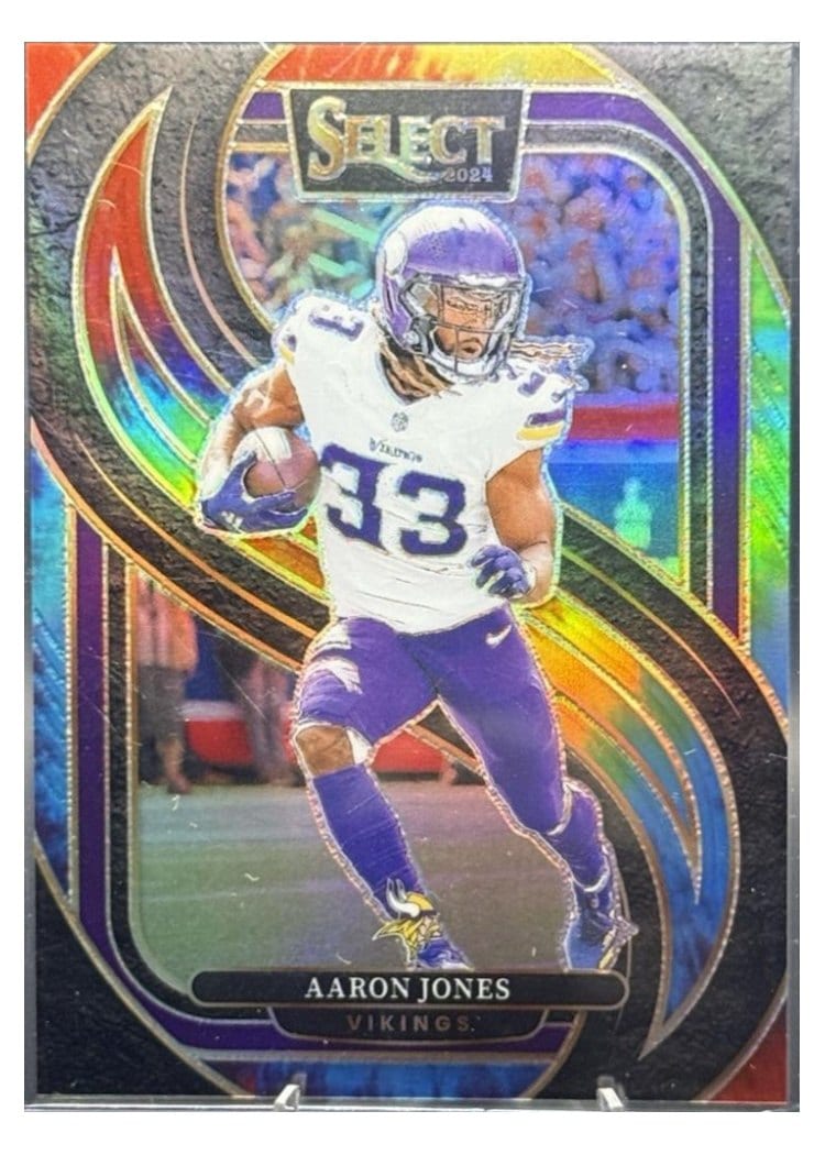 2024 Panini Select Base Set Aaron Jones #102 card