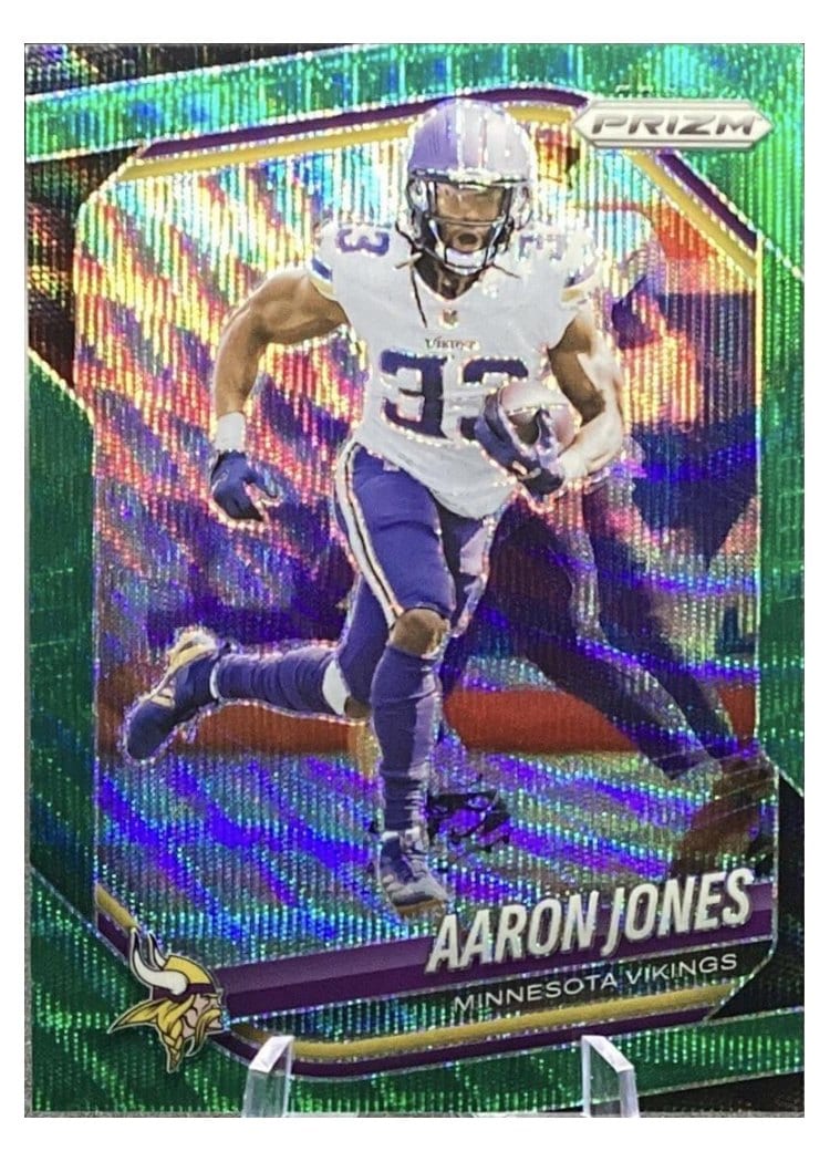 2025 Panini Prizm Base Set Aaron Jones #7 card