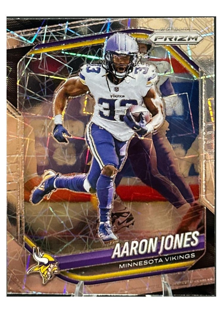2025 Panini Prizm Base Set Aaron Jones #7 card