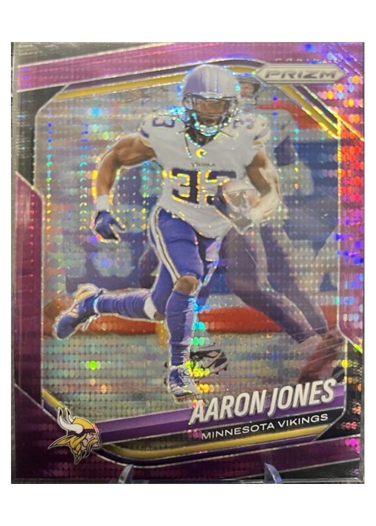 2025 Panini Prizm Base Set Aaron Jones #7 card