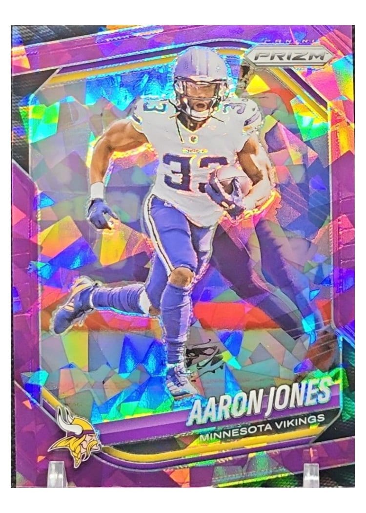 2025 Panini Prizm Base Set Aaron Jones #7 card