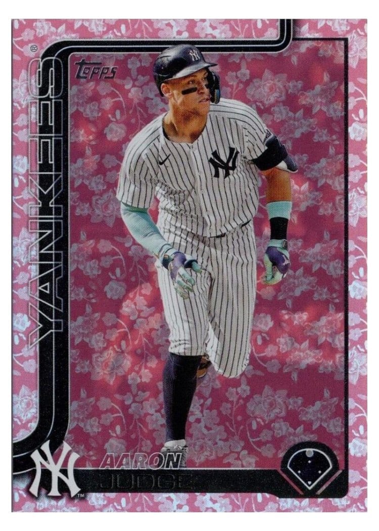 2025 Topps Aaron Judge #300 card