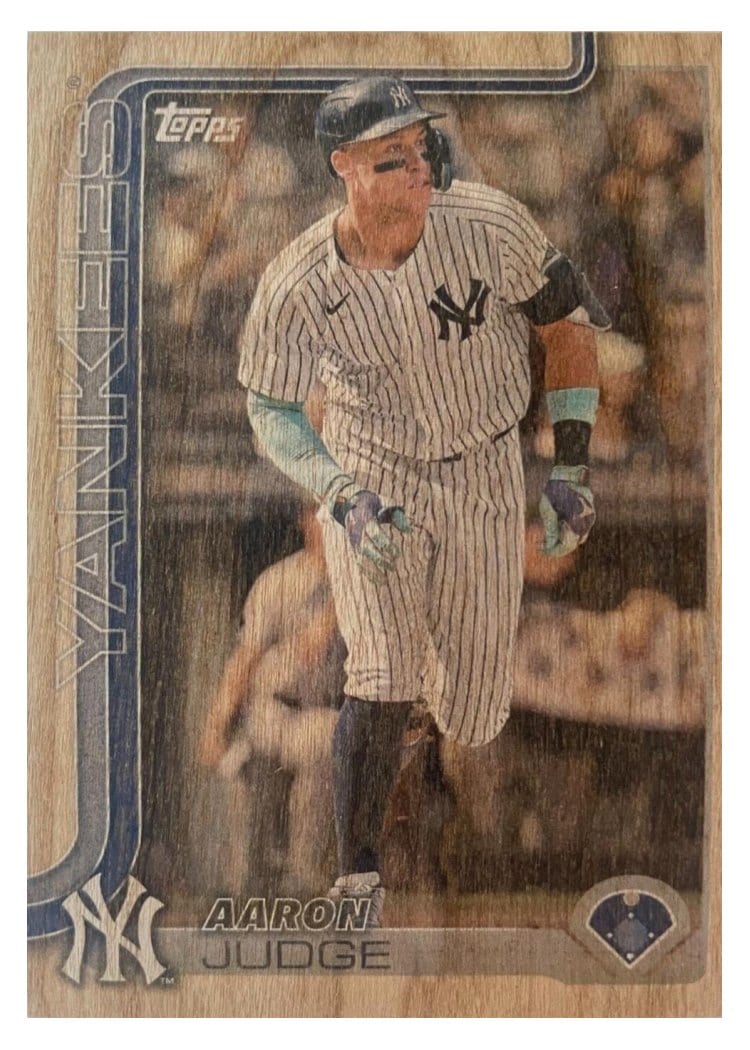 2025 Topps Aaron Judge #300 card