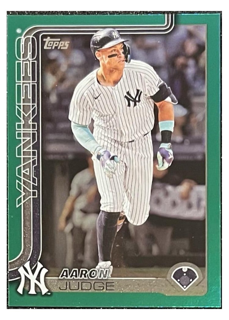 2025 Topps Aaron Judge #300 card