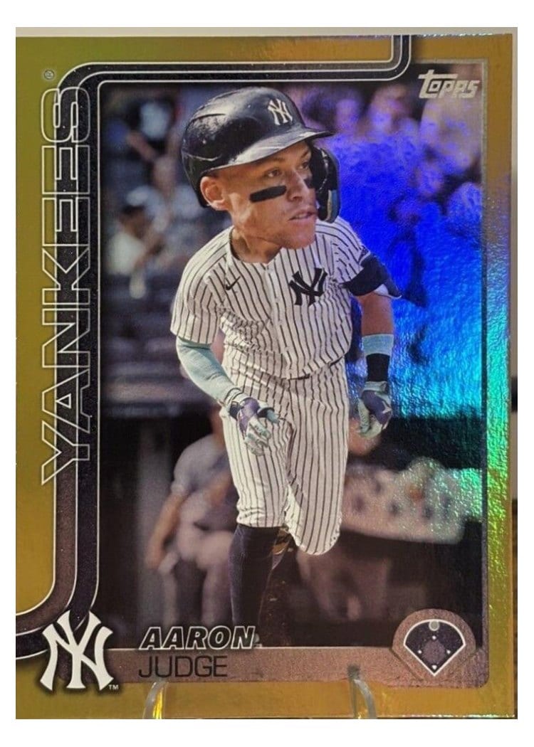 2025 Topps Aaron Judge #300 card
