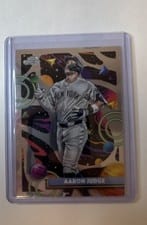 2025 Topps Cosmic Chrome Base Set Aaron Judge #185