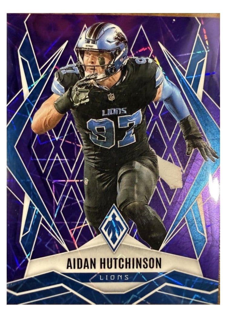 2025 Panini Phoenix Base Set Aidan Hutchinson #21 card