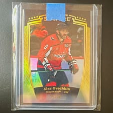 2024-25 Upper Deck Stature Base Set Alex Ovechkin #14
