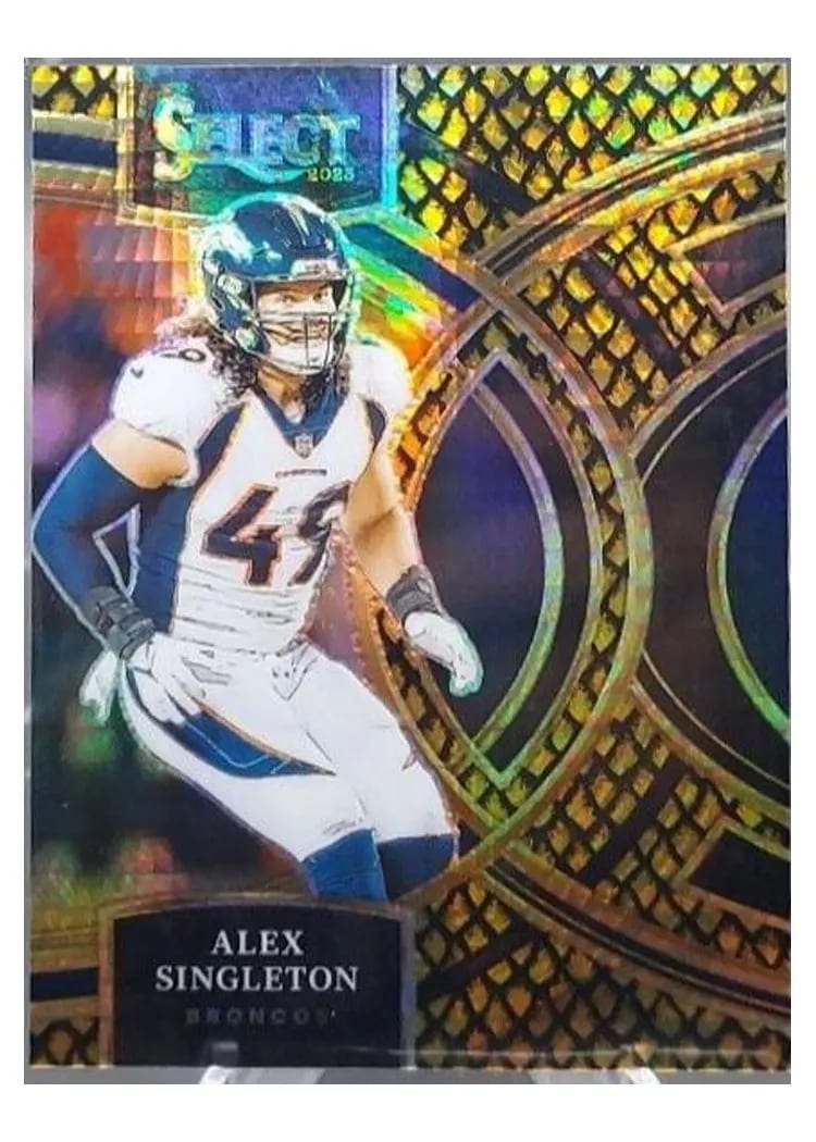 2023 Panini Select Base Set Alex Singleton Dragon Scale Gold Prizm #144 card