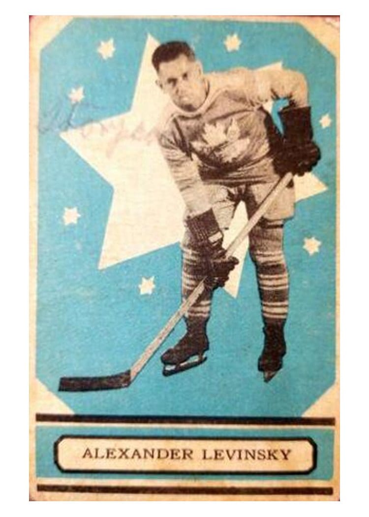 1933 O-Pee-Chee Alexander Levinsky #11 card