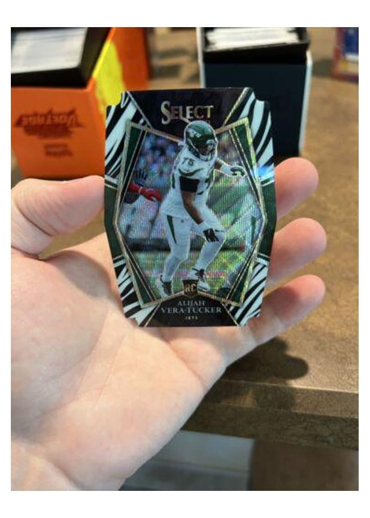 2021 Panini Select Base Set Alijah Vera-Tucker #186 card