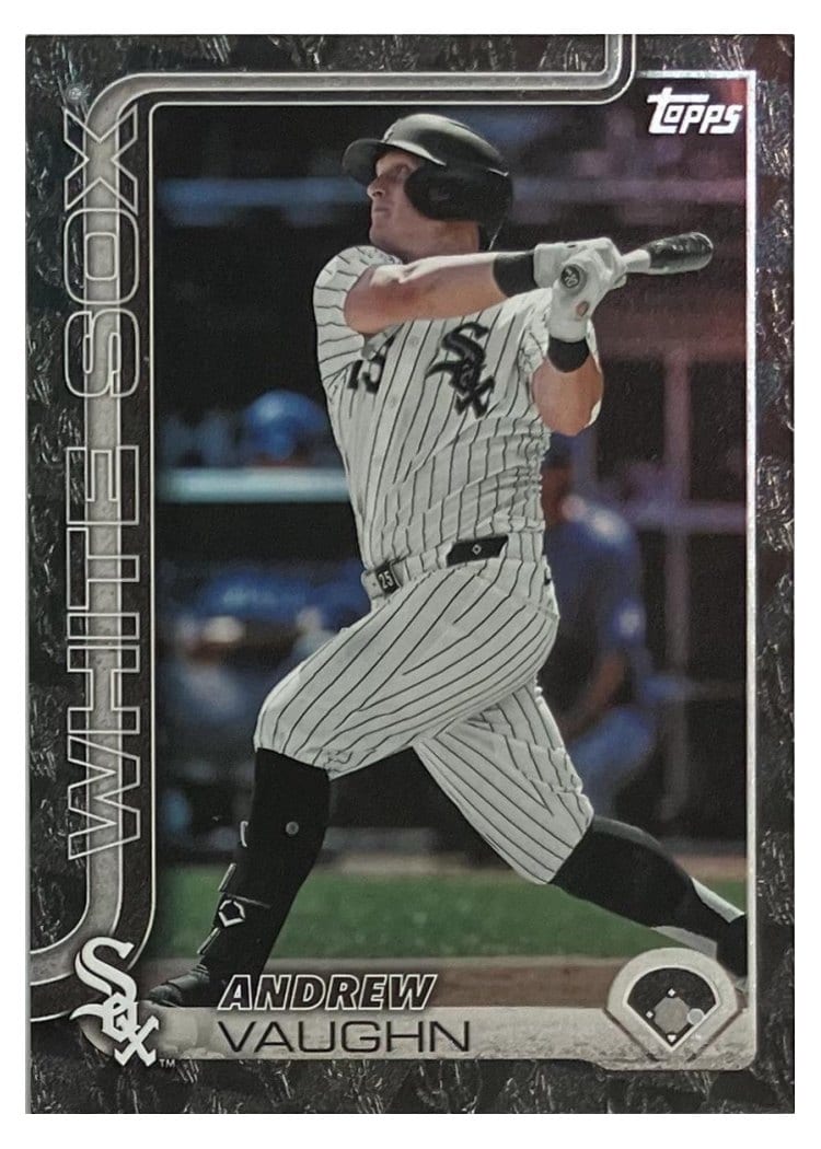 2025 Topps Base Set Andrew Vaughn #121 card