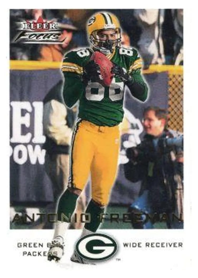 2000 Fleer Focus Antonio Freeman #30 card