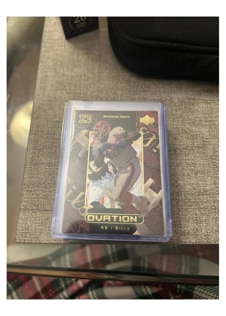 1999 Upper Deck Ovation Antowain Smith #6 card