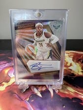 2022 Panini Revolution WNBA Autographs Arike Ogunbowale #AG-AOG card