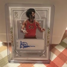 2023-24 Topps Royalty Court Circular Autographs Artis Gilmore #CCA-AG card