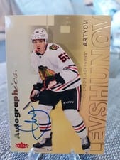 2025-26 Flair Autographics Artyom Levshunov #A-AR card