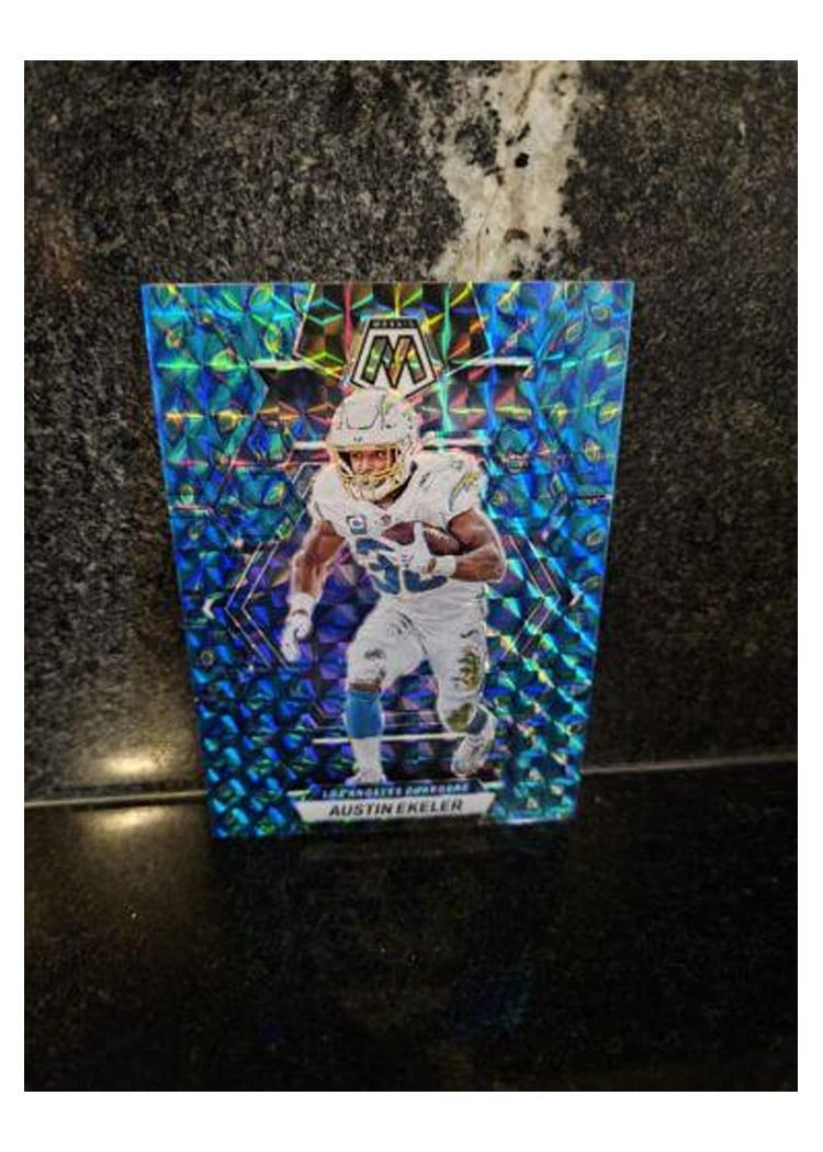 2023 Panini Mosaic Base Set Austin Ekeler #128 card