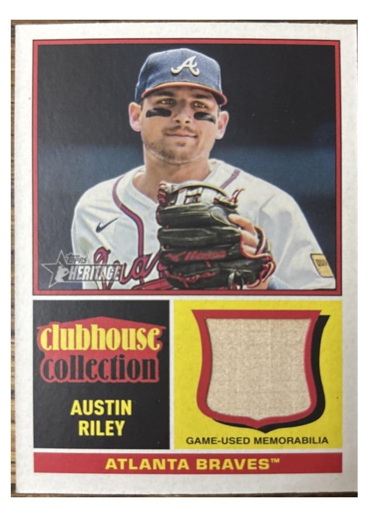 2025 Topps Heritage Clubhouse Collection Relics Austin Riley #CCR-AR card