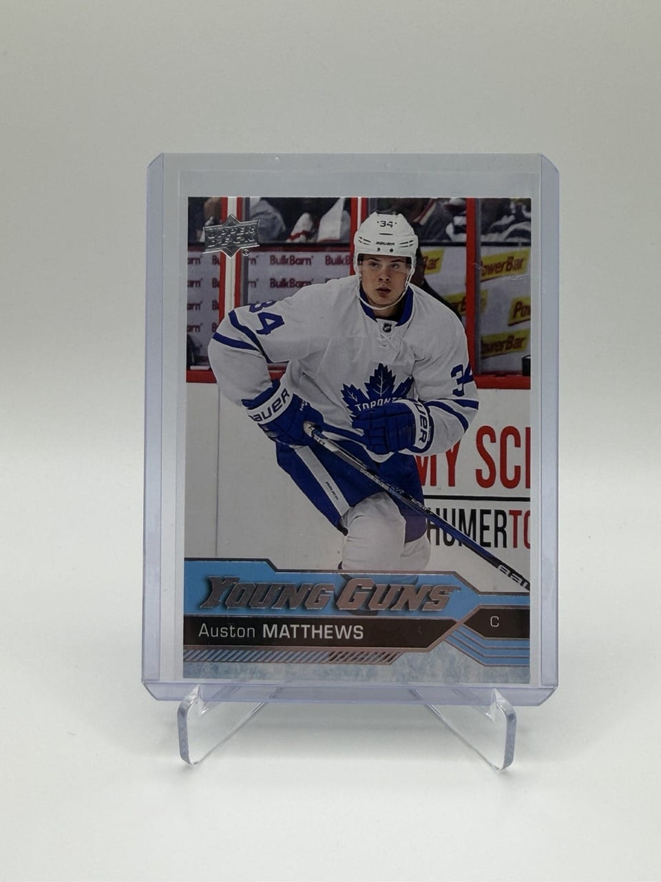 2016 Upper Deck Auston Matthews #201 card