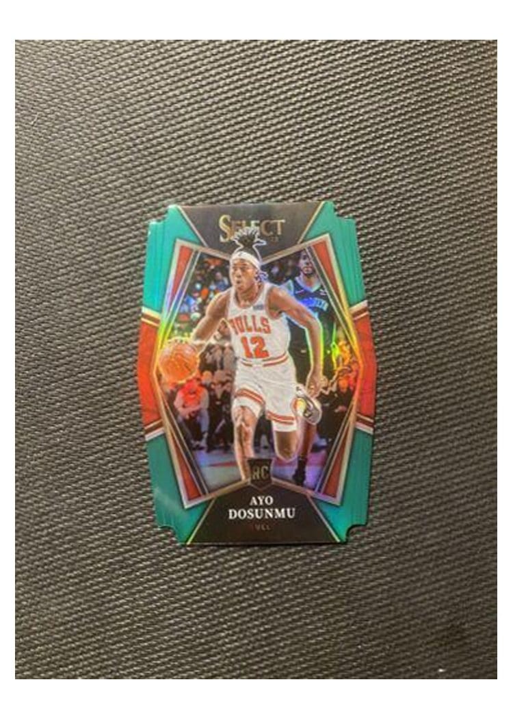 2021-22 Panini Select Base Set Ayo Dosunmu Green Prizm Die Cut #154 card