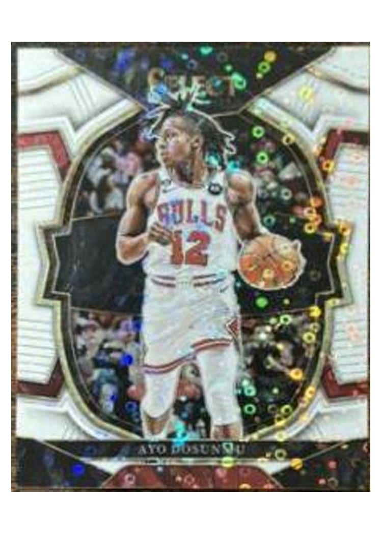 2022-23 Panini Select Base Set Ayo Dosunmu #21 card