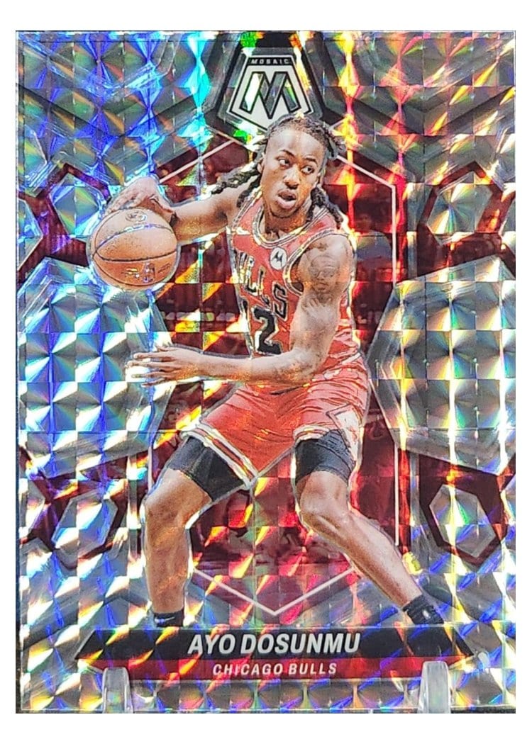 2023-24 Panini Mosaic Base Set Ayo Dosunmu #68 card
