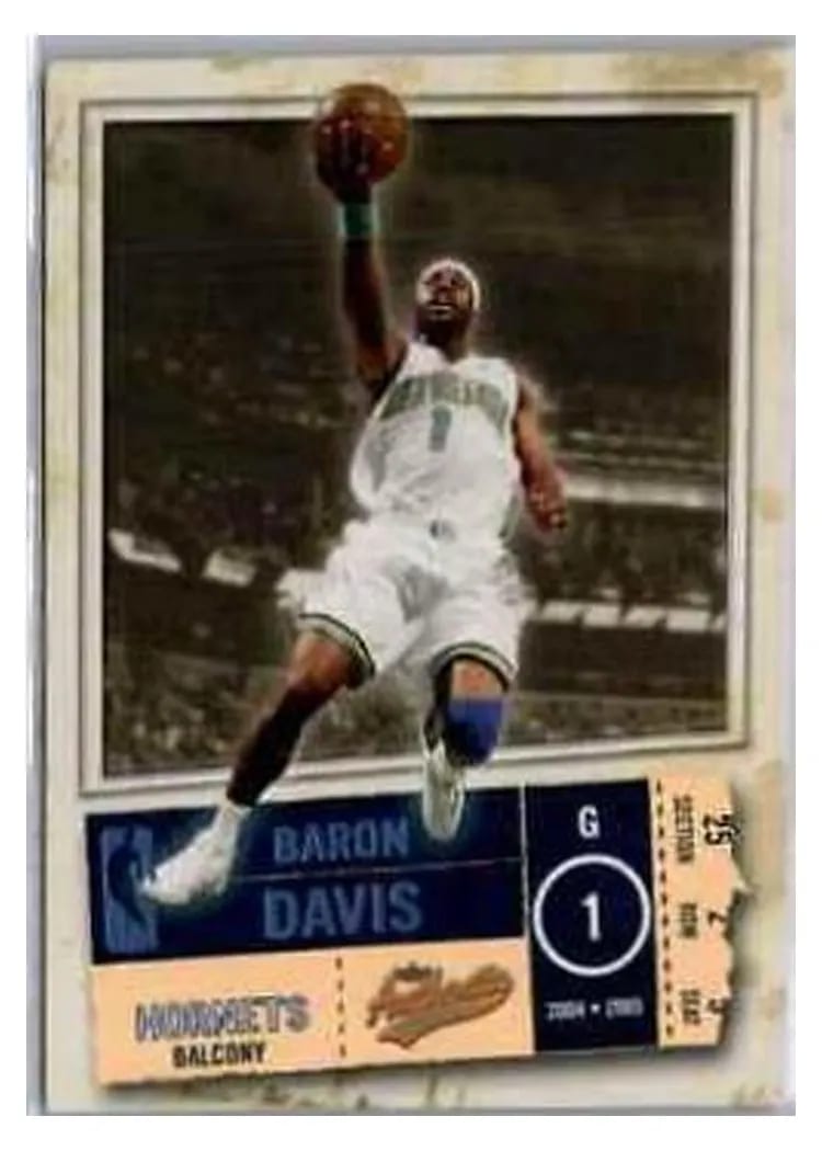 2004 Fleer Authentix Baron Davis #5 card