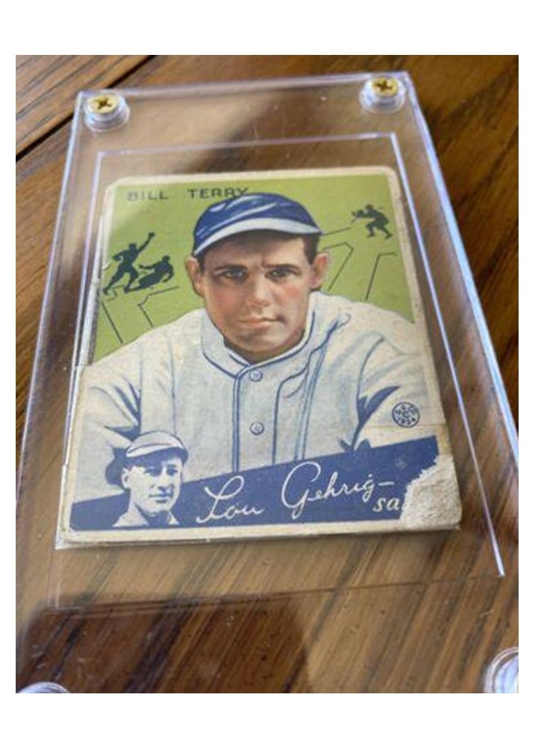 1934 Goudey Bill Terry #21 card