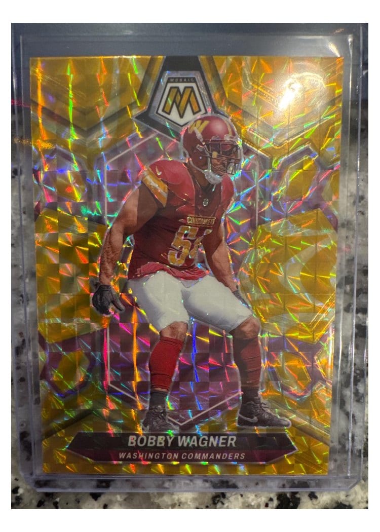2024 Panini Mosaic Base Set Bobby Wagner #224 card