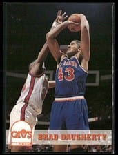 1993-94 Hoops Base Set Brad Daugherty #37 card