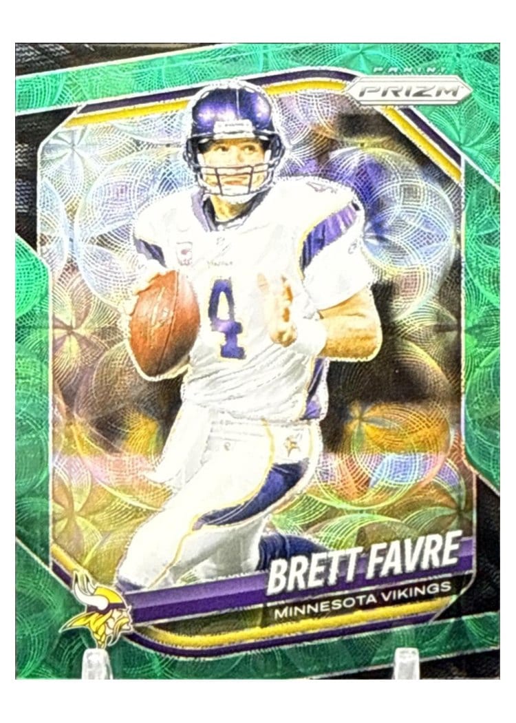 2025 Panini Prizm Base Set Brett Favre #160 card