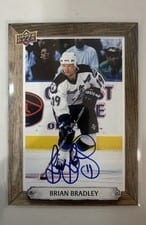2024-25 Upper Deck Engrained Icons Beehive Portrait Signatures Brian Bradley #BH-BB card