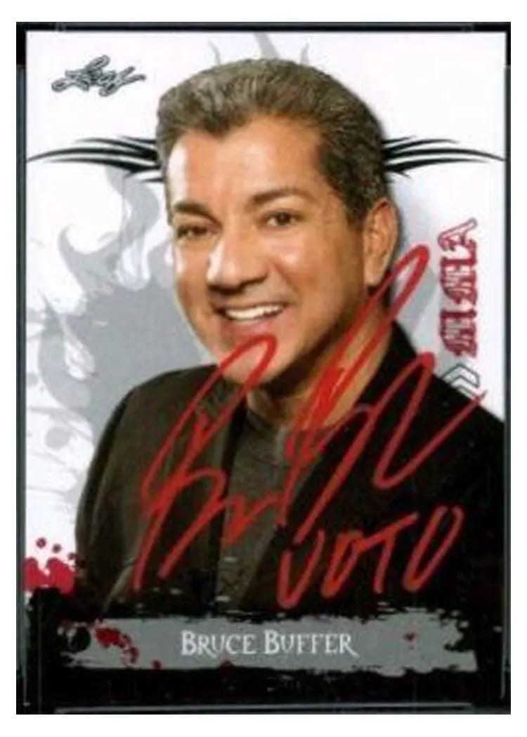 2010 Leaf MMA Autographs Bruce Buffer #AU-BB1 card
