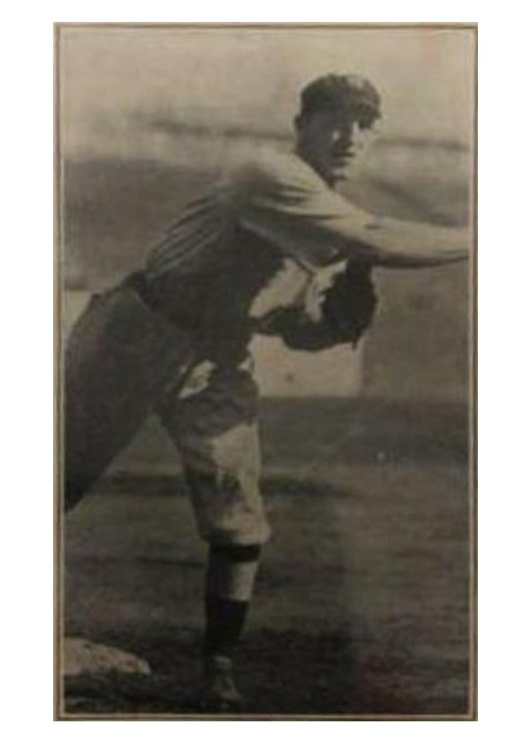 1916 M101 5 Sporting News 'Buck' Herzog Blank Back #80 card