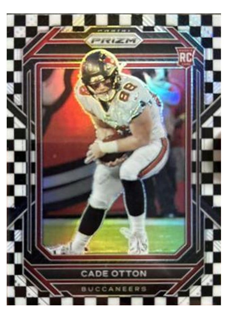 2022 Panini Prizm Base Set Cade Otton #362 card