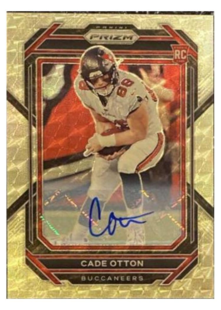 2022 Panini Prizm Base Set Cade Otton #362 card