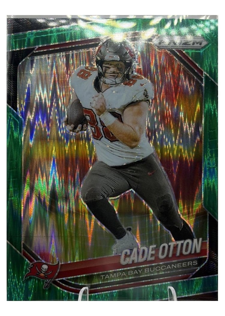 2025 Panini Prizm Base Set Cade Otton #151 card
