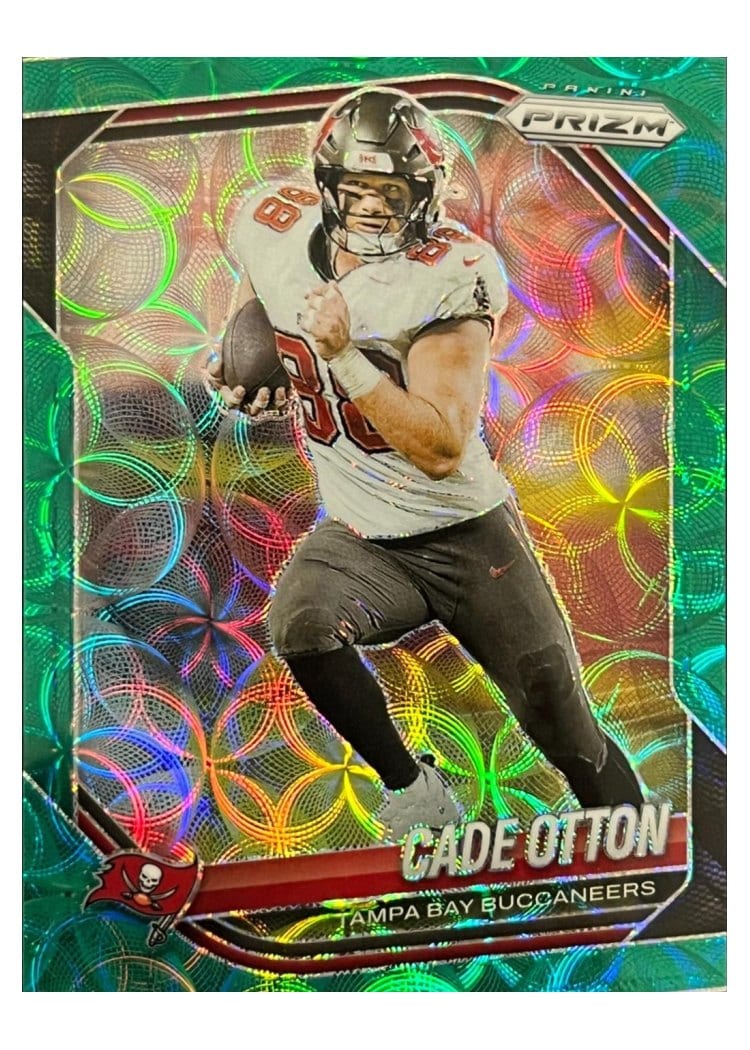 2025 Panini Prizm Base Set Cade Otton #151 card