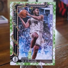 2025-26 Topps Holiday Hidden Elf Cam Thomas #HE-CT card