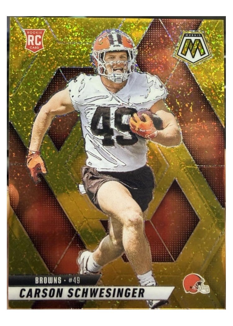 2025 Panini Mosaic Base Set Carson Schwesinger #371 card