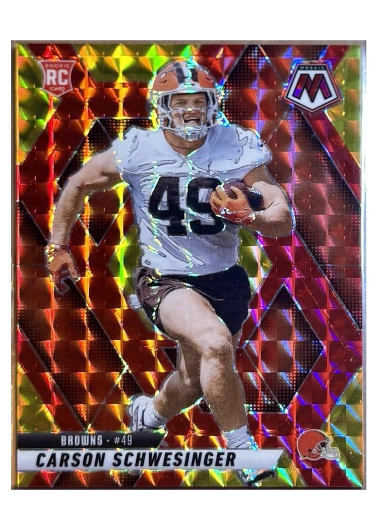 2025 Panini Mosaic Base Set Carson Schwesinger #371 card