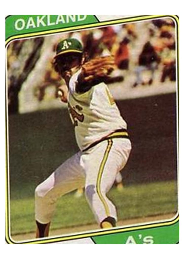 1974 Topps Catfish Hunter #7 card