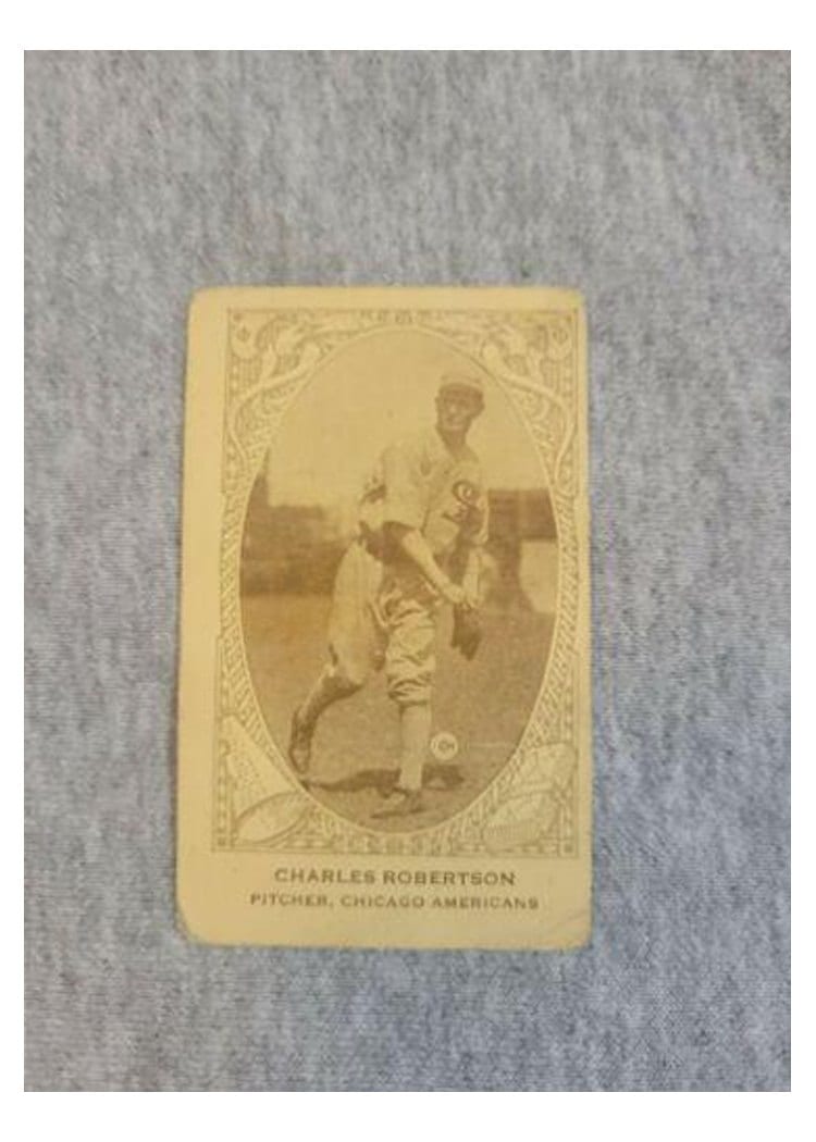 1922 E120 American Caramel Charles Robertson card