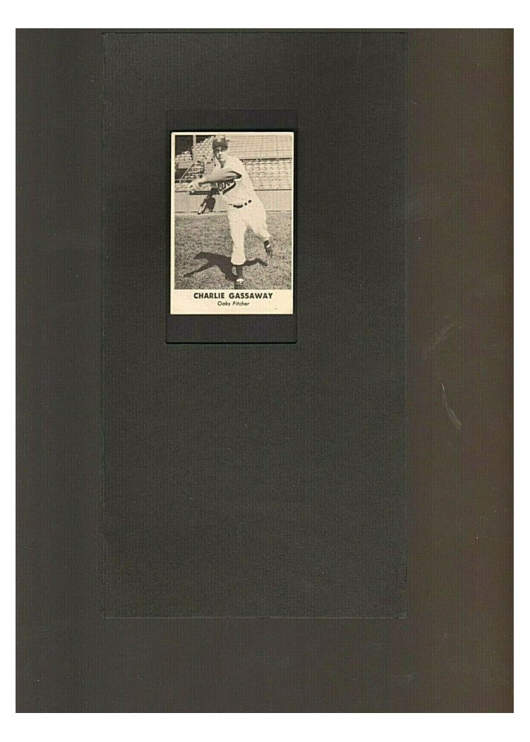 1949 Remar Bread Oakland Oaks Charlie Gassaway card