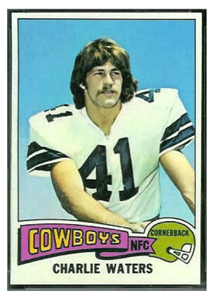 1975 Topps Charlie Waters #59 card